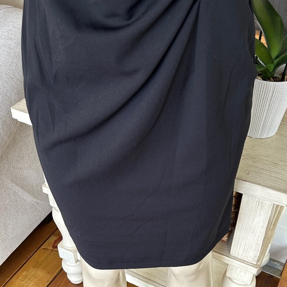 Elegant business casual women’s Black Dress size 8 - Picture 4 of 9